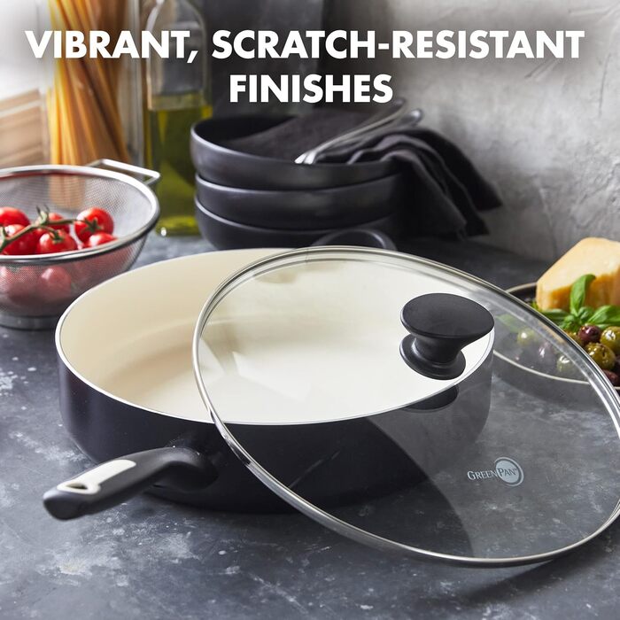 GreenPan Rio: антипригарна сковорода з керамічним покриттям 30 см, 4.8 л з кришкою, без PFAS, охолоджувальна ручка, до 160°C в духовці, для миття в посудомийній машині, чорно-кремовий колір, не для індукції