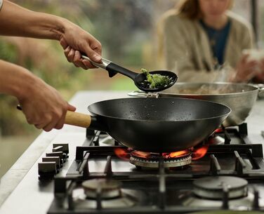 Joseph Joseph Elevate Fusion: Набір кухонних аксесуарів 5 шт. з силікону з компактною підставкою, BPA-free, стійкий до нагрівання, з антипригарним покриттям