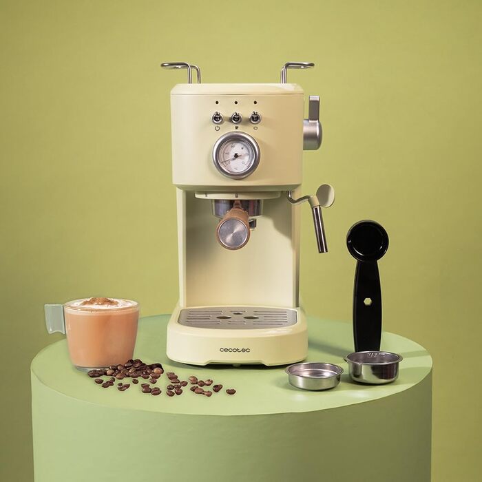 Еспресо-машина Cecotec Compact Power Espresso 20 Retro Green: 1100 Вт, 20 бар, термоблок, капучинатор, манометр