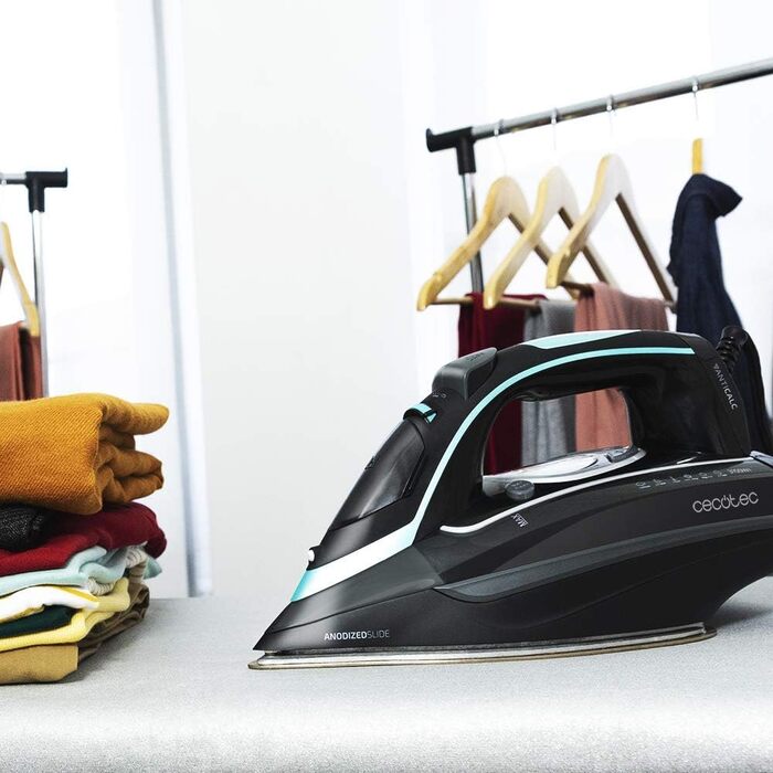 Праска Cecotec Dampfbügeleisen 3D ForceAnodized 750 Smart: 3100 Вт, LCD, антинакип, автоматичне вимкнення, 400 мл, Eco-режим