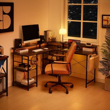 Кутовий ігровий стіл L-подібний з LED-підсвічуванням та розетками, 140x140 см, сірий, з полицями та кишеньками для дому та офісу