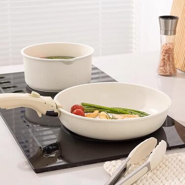 Набір кухонного посуду 11 предметів з антипригарним покриттям, знімні ручки, рожевий. Підходить для індукційних, газових плит, духовки та посудомийної машини. Без PFAS.