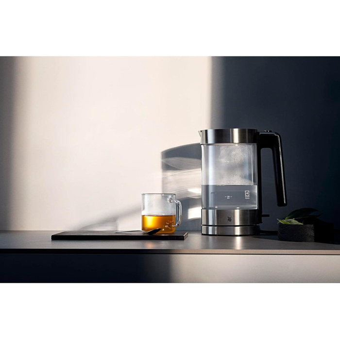 Електричний чайник WMF Lono зі скла, 1,7 л, з фільтром від накипу, бездротовий, 3000 Вт, матова нержавіюча сталь