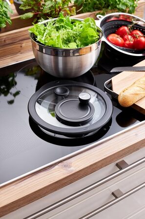 Салатниця-центрифуга RÖSLE з нержавіючої сталі 18/10, діаметр 24 см, з кришкою для зберігання