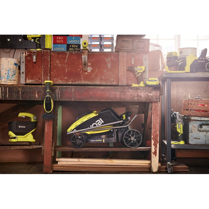 Акумуляторний газонокосарка RYOBI ONE+ OLM1833B, 33 см, без акумулятора та зарядного пристрою