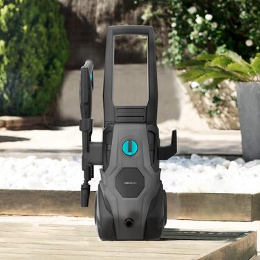 Мийка високого тиску Cecotec HydroBoost 1400 Essential: для дому, саду та авто, 105 бар, 426 л/год, 9 м радіус дії, 1400 Вт, 2 насадки + пляшка для миючого засобу