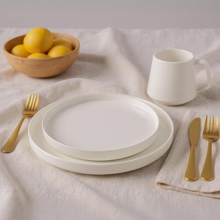 Набір посуду Miamio для 8 осіб (24 предмети) з кераміки. Сучасний та елегантний сервіз. Підходить для миття в посудомийній машині та використання в мікрохвильовій печі. Колекція Luxe (білий).