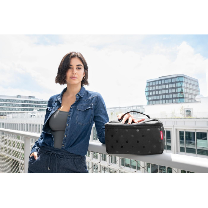 Косметичка Reisenthel Beautycase Glossy Dots Black – органайзер для подорожей