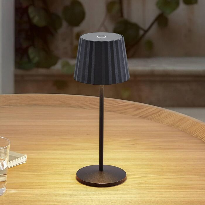 LED акумуляторна настільна лампа Lindby з димером та сенсорним керуванням, портативна, IP54, для дому та саду (чорна)