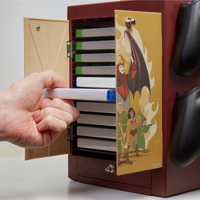 Органайзер для ігрових аксесуарів Numskull Dungeons & Dragons: кріплення для контролера та навушників (PS5, Xbox Series X/S, Nintendo Switch)