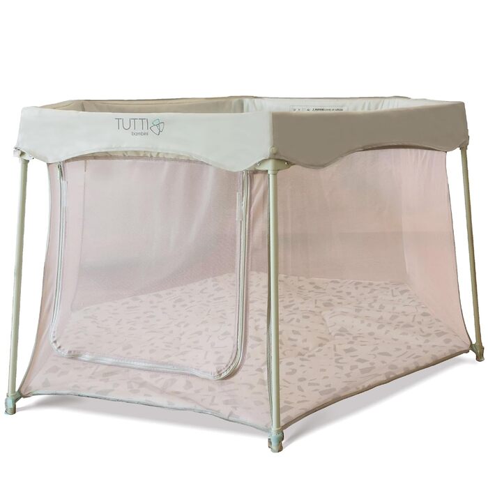 Дитячий манеж Tutti Bambini Laufstall - складаний, з сіткою 360°, швидким складанням, дверцятами на блискавці, килимком та сумкою, 135 x 135 x 75 см (листяний зелений)