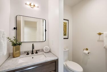 Дзеркало для ванної кімнати MOON MIRROR прямокутне з металевим каркасом, 50.8 x 71.1 см, Чорний (Матовий Чорний)