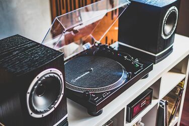 Програвач вінілу Audio-Technica LP120xBTUSB з прямим приводом, Bluetooth та USB, чорний