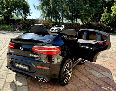 Дитячий електромобіль Mercedes GLC 63S 4x4 з пультом керування, м'якими колесами EVA, шкіряним сидінням та USB