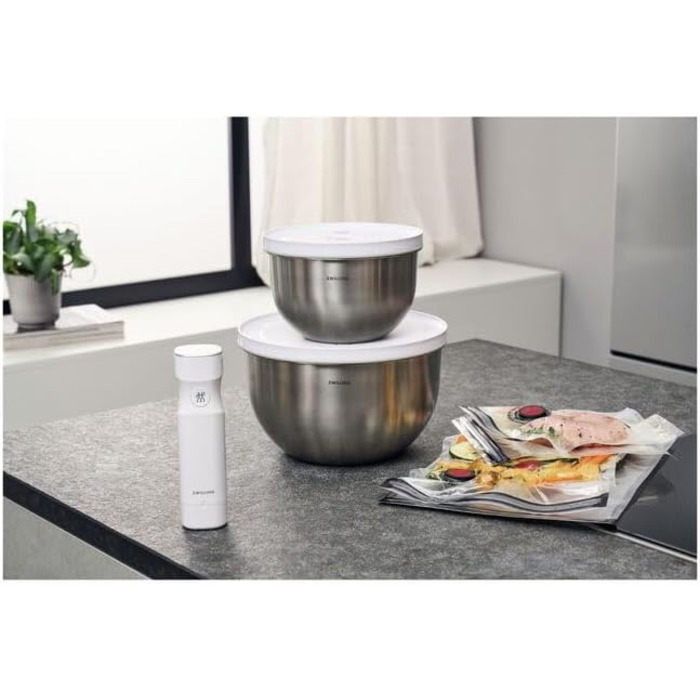 Набір ZWILLING Fresh & Save: контейнери для зберігання продуктів з вакуумним насосом (9 шт.) з нержавіючої сталі, M-18 см, L-24 см