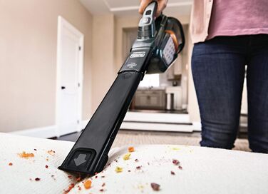 Бездротовий ручний пилосос BlackDecker 36 Втгод/18 В Dustbuster Smart tech (з циклонною дією та двома ступенями всмоктування, вбудованою висувною щілинною насадкою, включаючи зарядний кабель) BHHV520JF, титановий/сріблястий/чорний із зарядним кабелем Тита