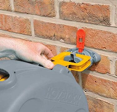 HOZELOCK Компактна коробка для шланга 25 м 2в1: портативна або для кріплення на стіні, легкий механізм намотування, з пульверизатором, з'єднувачами та кріпленням