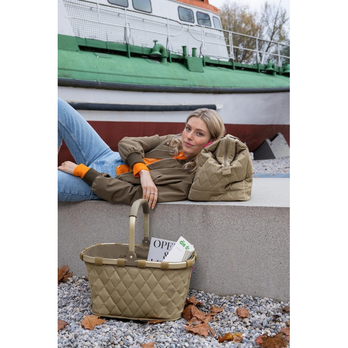 Сумка-шопер Reisenthel Carry Bag Frame Rhombus Olive – велика містка сумка з внутрішньою кишенею, водонепроникний дизайн