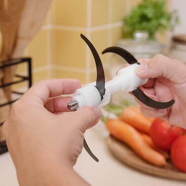 Подрібнювач Cecotec ChopBeat 2000S 500W зі скляною чашею 500г, 4 леза з нержавіючої сталі, 2 швидкості