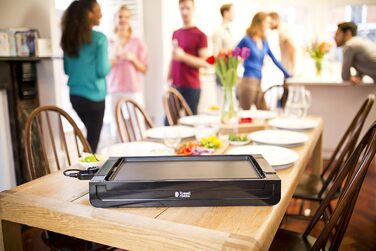 Рашет гриль Russell Hobbs на 8 персон з 8 сковородами та дерев'яним шпателем, 2 грильні пластини: з натурального каменю з жолобом для соку та антипригарне двостороннє рельєфне/тепаньякі, гриль для піци, 26280-56 (настільний гриль)