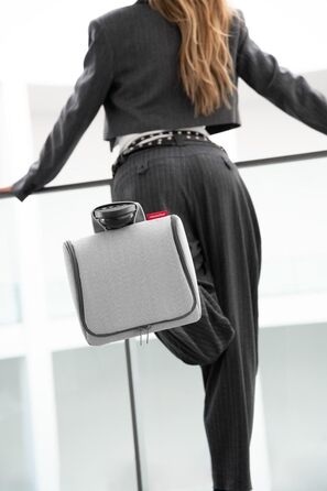 Сумка-органайзер Reisenthel для туалетних аксесуарів з гачком, водонепроникний матеріал (Herringbone Grey, смугастий)