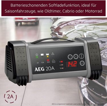 Зарядний пристрій акумуляторів AEG LT 20, 20A для 12/24V авто, 9-ступінчатий, з інтелектуальною функцією заряджання та автоматичним вирівнюванням температури, чорний/сірий