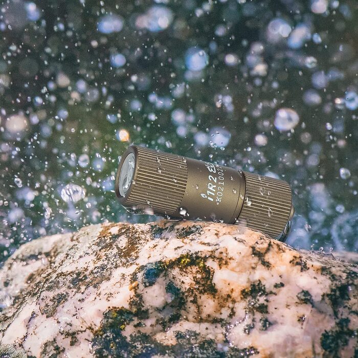 Міні-ліхтарик OLIGHT I1R II 150 люмен, брелок, водонепроникний IPX8, USB-зарядка, для ключів, кемпінгу, туризму (Desert Tan)