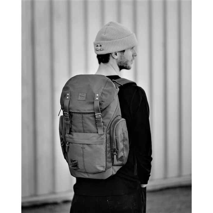 Рюкзак Nitro Daypacker 32 л у ретро стилі з м'яким відділенням для ноутбука, для школи, подорожей або міста, Dead Flower