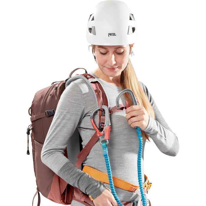 Жіночий туристичний рюкзак Deuter Trail 23 SL 23 л, для гірських походів, колір Raisin-caspia, модель 2024