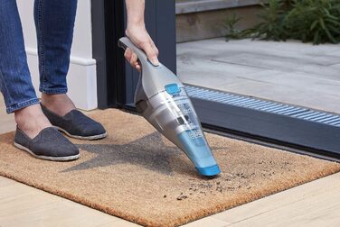 Пилосос ручний акумуляторний Black+Decker Dustbuster NVC215WA-QW, безмішковий, 7,2V, насадки для щілин і м'яких меблів, настінна зарядка, 385 мл, кобальтово-синій