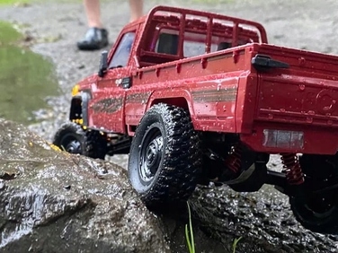 Радіокерована позашляхова модель пікапа TOYOTA Land Cruiser LC79 4x4