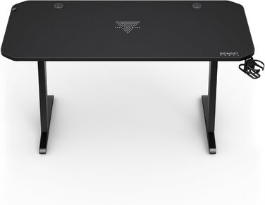 Ігровий стіл SENSE7 Nomad Classic 140x60 см з вуглецевою поверхнею, тримачем для навушників, підставкою для напоїв і контролерів, ергономічний комп'ютерний стіл для геймерів