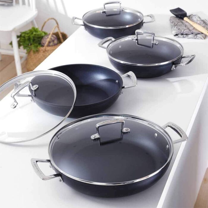 Сковорода Le Creuset з антипригарним покриттям з кришкою, 26 см, для всіх типів плит (вкл. індукційні), антрацит/срібло