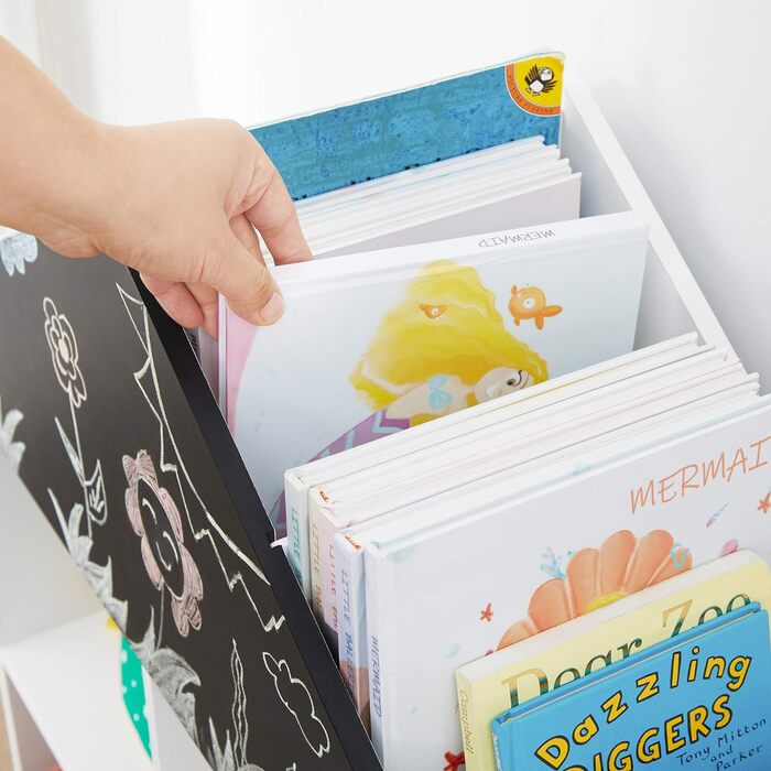 SONGMICS Книжкова шафа з полицями та чорною дошкою, багатофункціональні ящики для зберігання, білий/чорний/помаранчевий/жовтий, модель GKR320W01