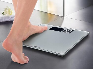 Електронна вага Soehnle Style Sense Comfort 600, до 200 кг, велике LCD-дисплей, безпечний стійкий корпус