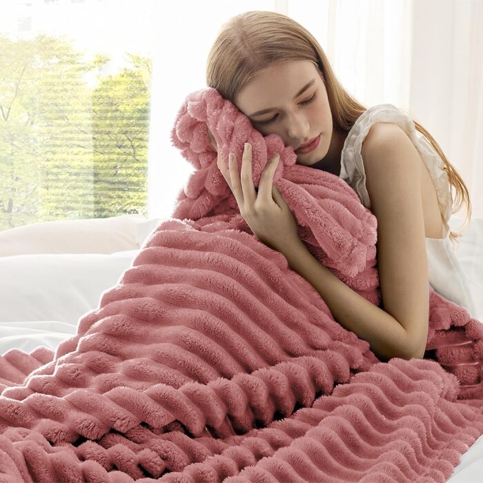 BEDSURE Плед великого розміру 220x240 см: вовняний, флісовий, для дивану, декору кімнати, теплий, м'який, XXL, білий (150 x 200 см, темно-рожевий)