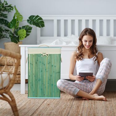 Синій кошик для білизни Relaxdays XL 83 л, бамбуковий, з кришкою, прямокутний, складаний