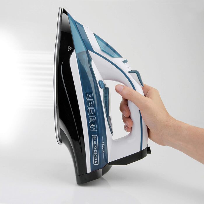 Парова праска BLACK+DECKER BXIR2402E, 2400 Вт, 370 мл, пластик, синя/зелена