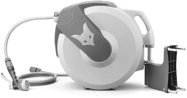 Автоматичний шланг Fuxtec FX-WSA30 – 30 м, ½ дюйма, для саду, з ручною лійкою та з'єднувачами, поворотний на 180°, настінний шланг-обойник (65x29x46 см)