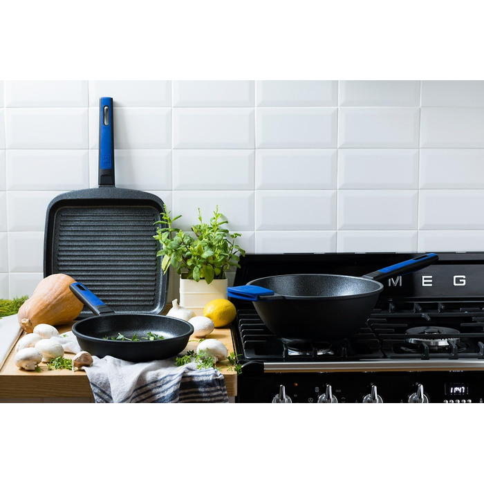 Grill BRA Advanced з рифленням, 28 см, алюмінієвий литвий з антипригарним покриттям, PFOA-free, для індукційних плит, сучасний дизайн