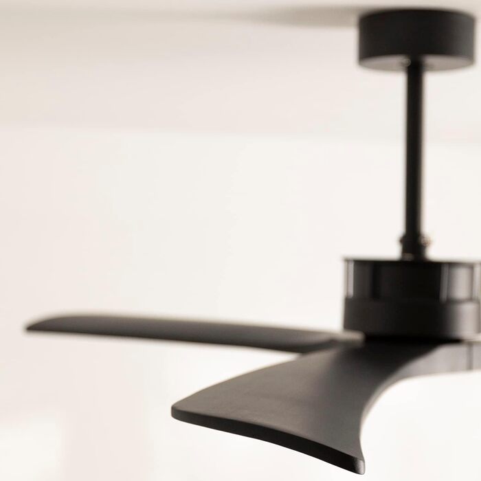 Вентилятор стельовий Windlarge Schwarz з Wi-Fi та пультом ДК, Ø152 см, 40W, 6 швидкостей, DC-мотор, літній/зимовий режим