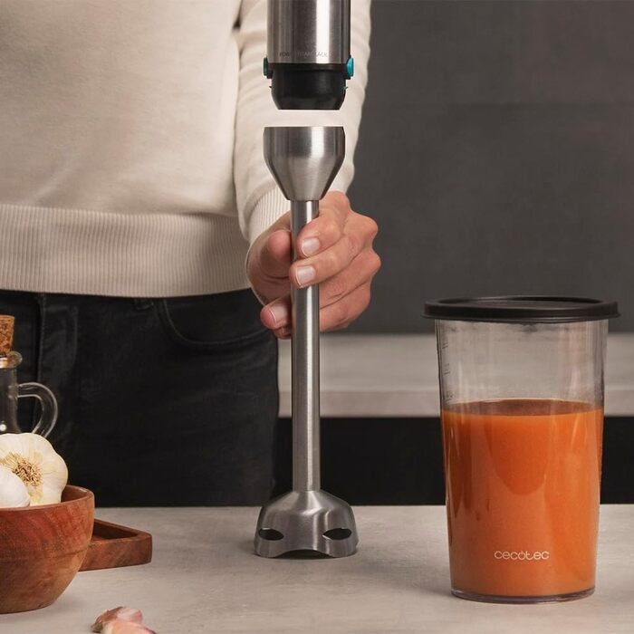 Блендер Cecotec Stabmixer Power TitanBlack 1500 XL Cream - 1500 Вт, технологія CrossBlades, чорне титанове покриття, XL-фут, захист від бризок, 2 аксесуари