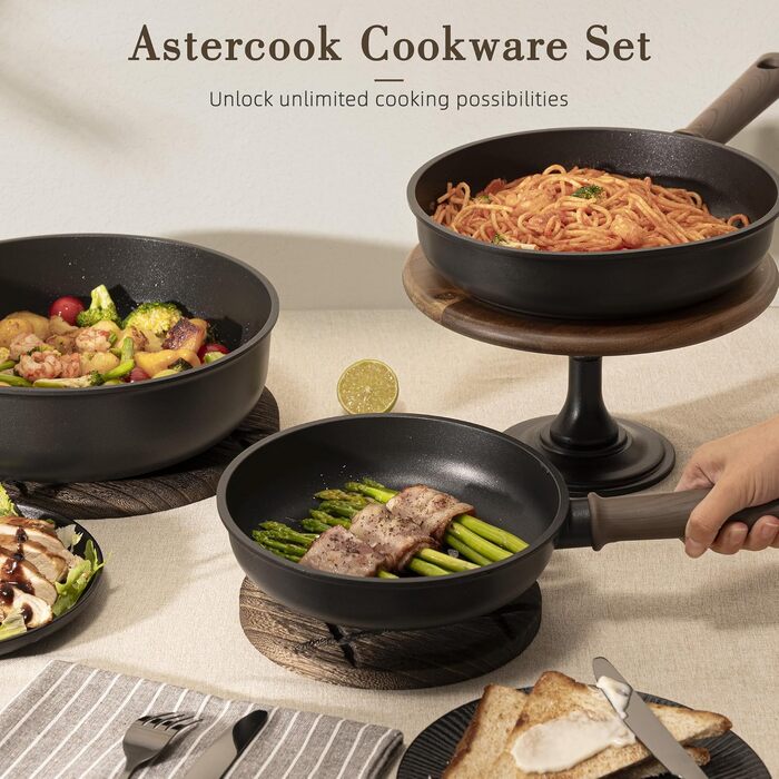 Набір посуду Astercook 19 предметів: антипригарні каструлі та сковорідги з титановим покриттям для індукційних плит, без ПФОА та ПТФЕ, чорний