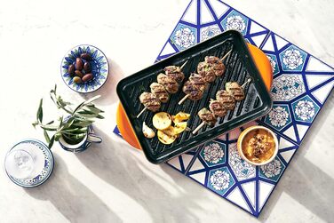 LE CREUSET Гриль-пательня прямокутна чавунна, 33 см, Червона, для всіх плит (індукція)