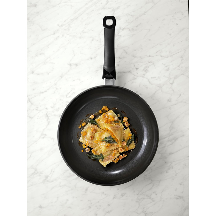 Набір сковорідок Fissler Ceratal Comfort & Classic, 4 предмети, керамічне покриття, антипригарні, для індукційних плит (24 та 28 см) з кришками