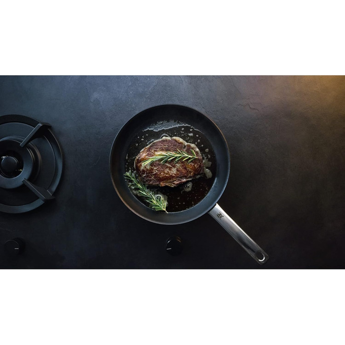 Сковорода для стейків WMF Steak Profi 28 см, індукційна, багатошарова, з антипригарним покриттям, швидкий нагрів, для гриля та смаження м'яса
