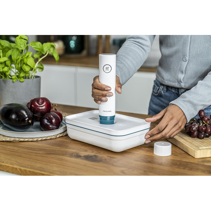 Вакуумний насос ZWILLING Fresh & Save, портативний пристрій для всіх контейнерів і пакетів, білий La Mer