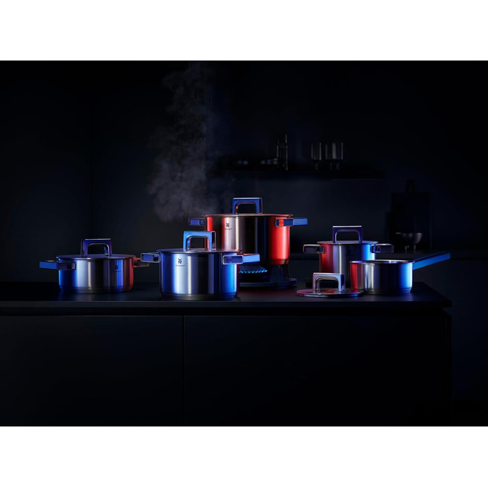 Каструля WMF Ultimate Cool 16 см без кришки, 1,4 л, індукційна, нержавіюча сталь Cromargan, матова, мірна шкала, можна мити в посудомийній машині, маленький молочний сотейник