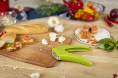 Прес для часнику KUHN RIKON Easy Clean, зелений, ергономічна ручка, легке очищення, дрібне нарізання