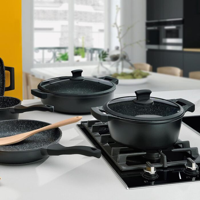 Каструля Kela Stella Nova 24 см, 3,5 л, алюміній, антипригарна, чорна, з кришкою, для всіх плит, термостійка до 180°C